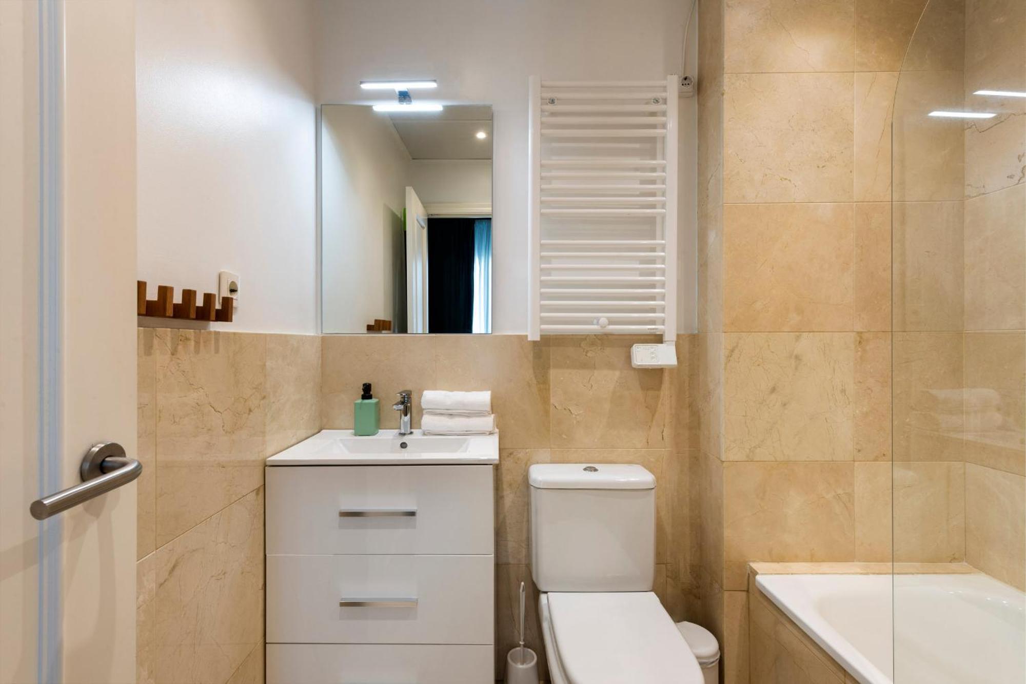 Apartamento Misterhost Santiago Centrico Y Acogedor Con Piscina - Casco Historico *
